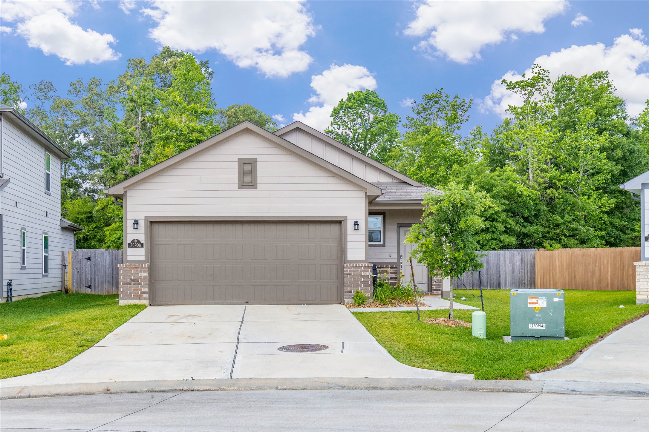 20906 Endeavor Street Porter, TX 77365 - Photo 2 of 37