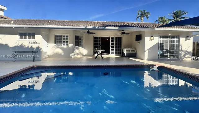 $3,800 | 15770 Southwest 141st Court, Unit 15570, Miami, FL 33177