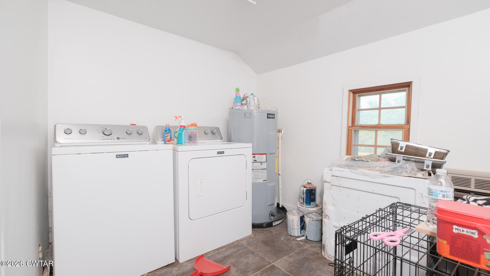2636 Sidonia Road Sharon, TN 38255 - Photo 16 of 22 a utility room with dryer and washer