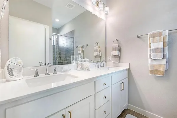 $2,850 | 2214 Rook Drive, Dallas, TX 75211