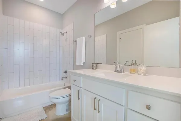 $2,850 | 2214 Rook Drive, Dallas, TX 75211