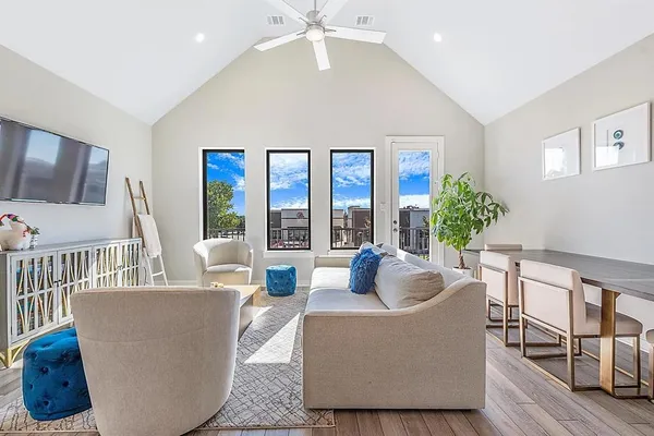 $2,850 | 2214 Rook Drive, Dallas, TX 75211