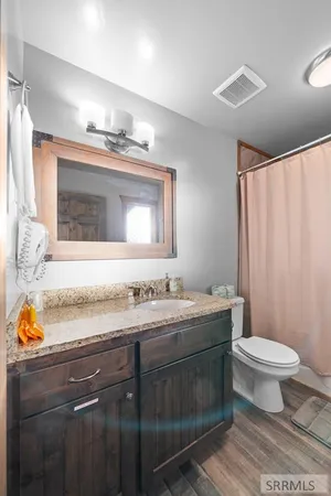 $890,000 | 3770 Arctic Fox Drive, Island Park, ID 83429