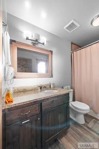 $890,000 | 3770 Arctic Fox Drive, Island Park, ID 83429