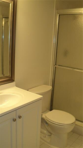 120 Northwest 70th Street, Unit 104 Boca Raton, FL 33487 - Photo 5 of 12 Master Bath en suite