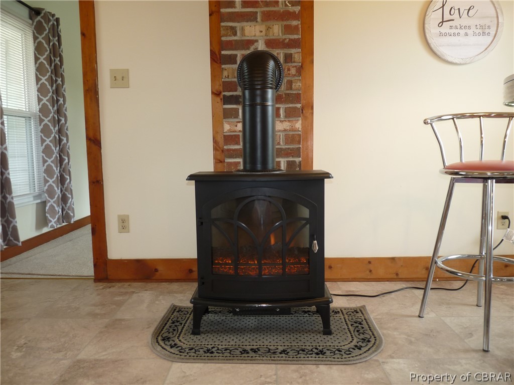 1379 Centerville Road Shacklefords, VA 23156 - Photo 6 of 30 Gallery Image 6