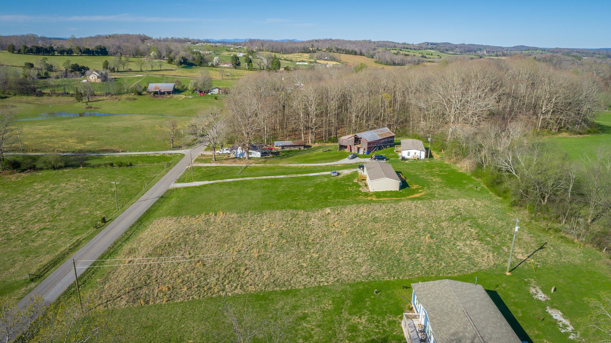 326 County Road Sweetwater, TN 37874 - Photo 9 of 42