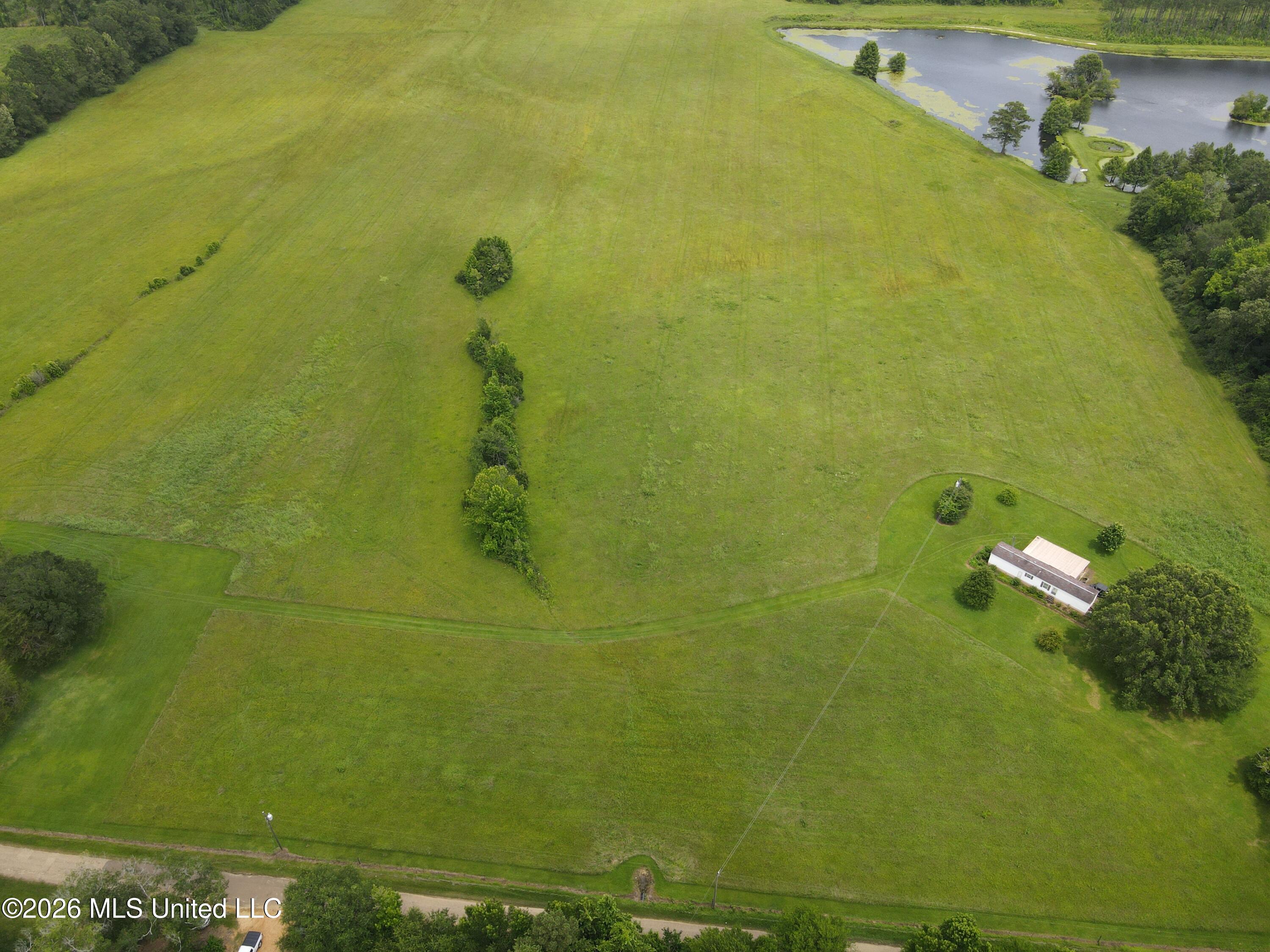 244 Foster Road Sontag, MS 39665 - Photo 43 of 105 35541