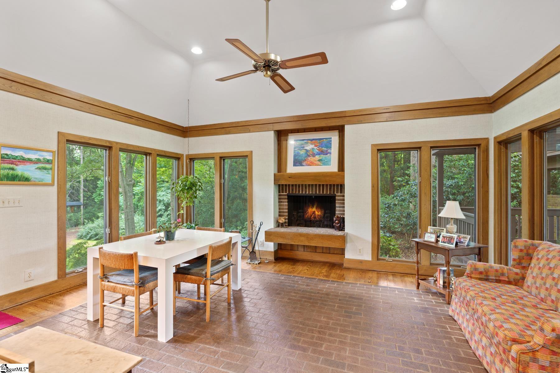 8 Collins Creek Road Greenville, SC 29607 - Photo 15 of 36