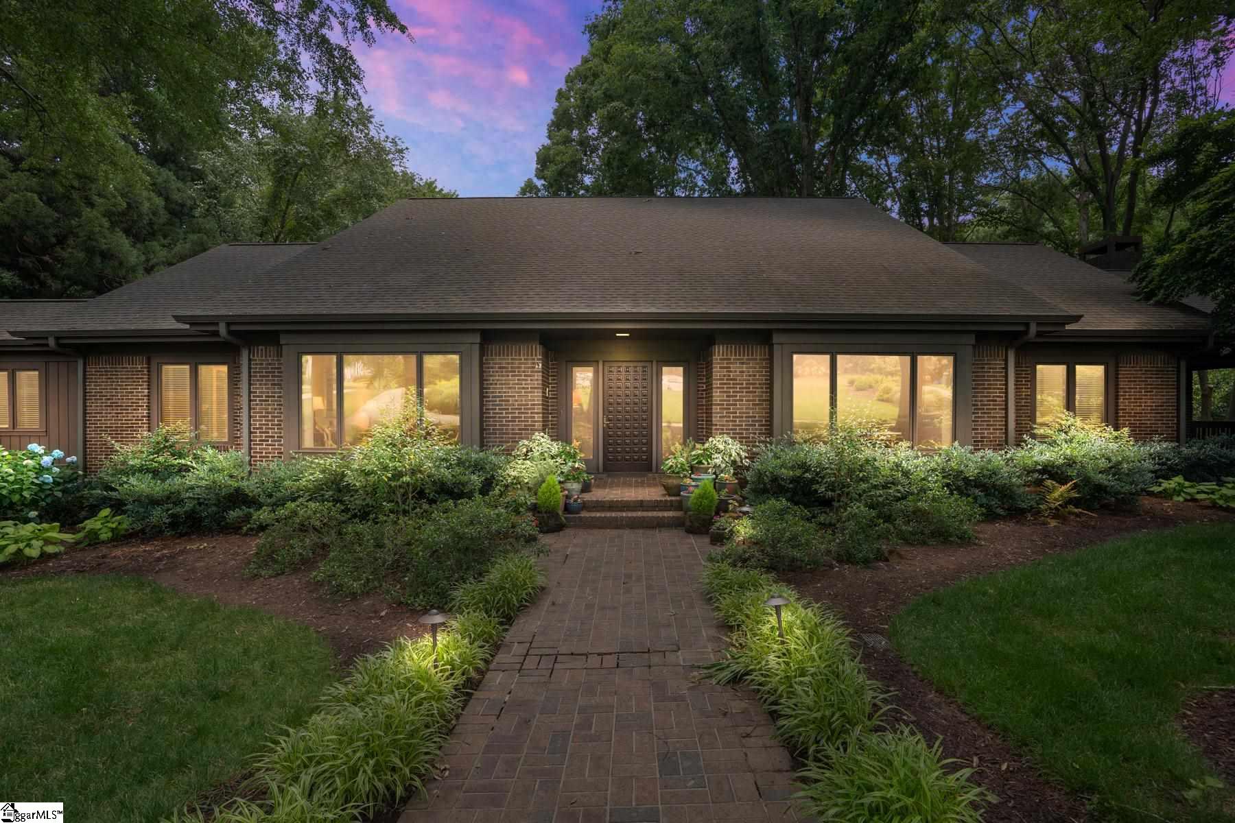 8 Collins Creek Road Greenville, SC 29607 - Photo 3 of 36