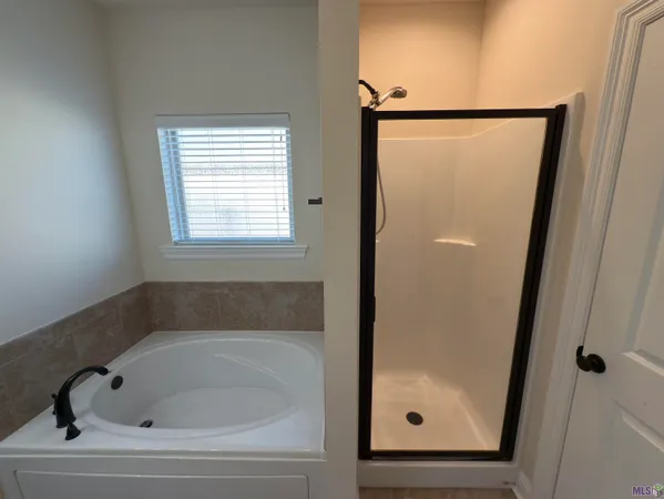 $2,200 | 1337 Cedar Trail Avenue, Zachary, LA 70791