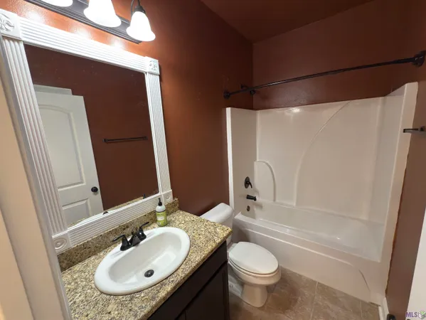 $2,200 | 1337 Cedar Trail Avenue, Zachary, LA 70791