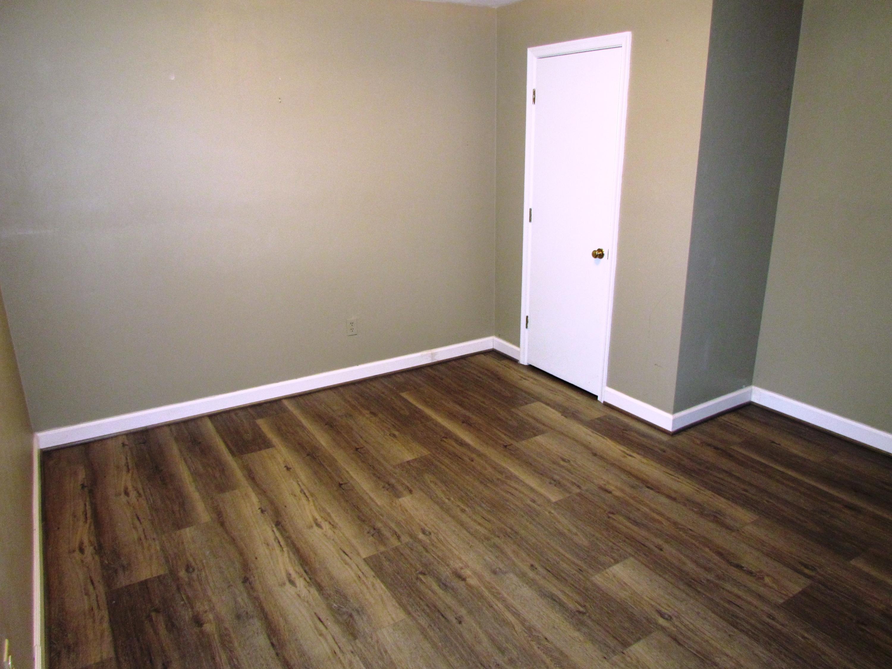 3924 Lenora Road Roanoke, VA 24018 - Photo 22 of 29 Bedroom 4.