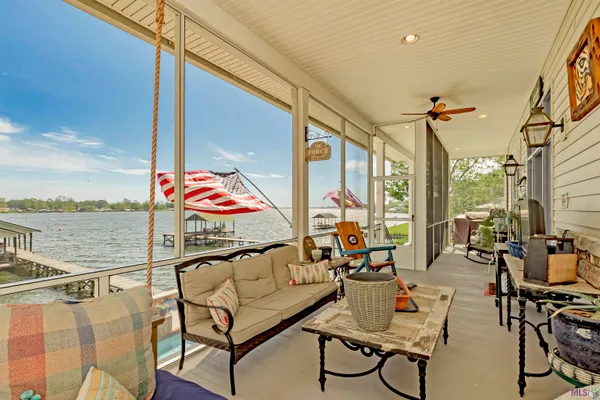 $1,099,000 | 7890 False River Drive, Oscar, LA 70762