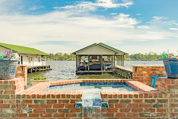 $1,099,000 | 7890 False River Drive, Oscar, LA 70762