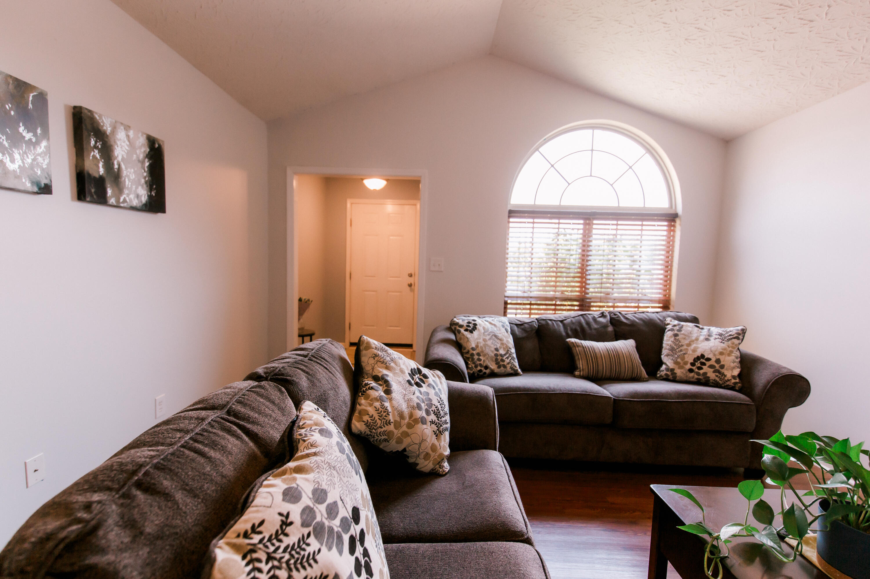 3236 Toll Gate Rd-30