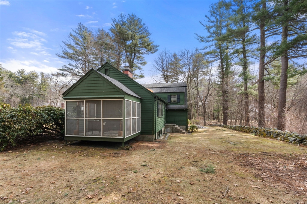 14 Westland Road Weston, MA 02493 - Photo 27 of 31 Gallery Image 27