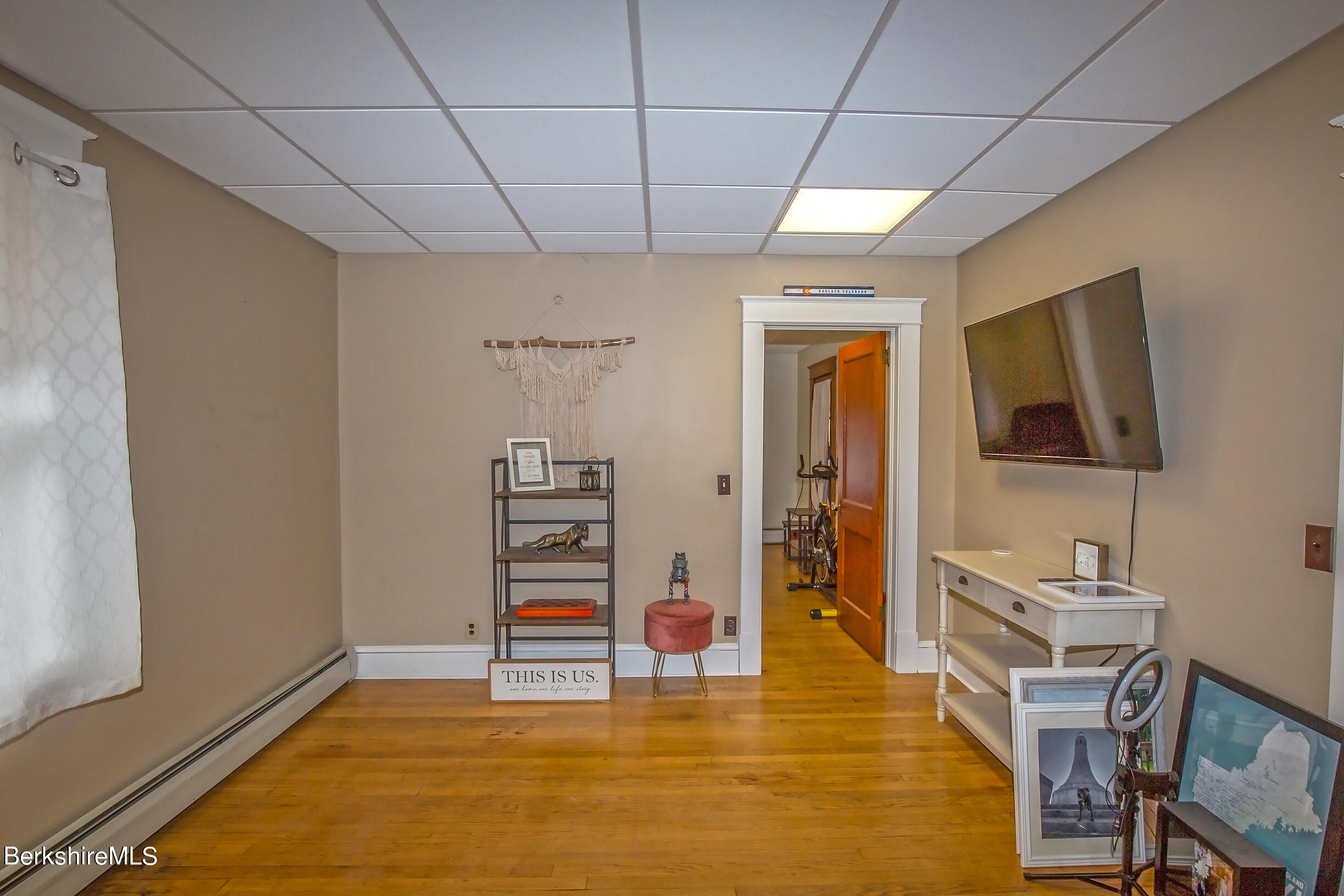 262-264 Benedict Road Pittsfield, MA 01201 - Photo 8 of 30 1st Floor
