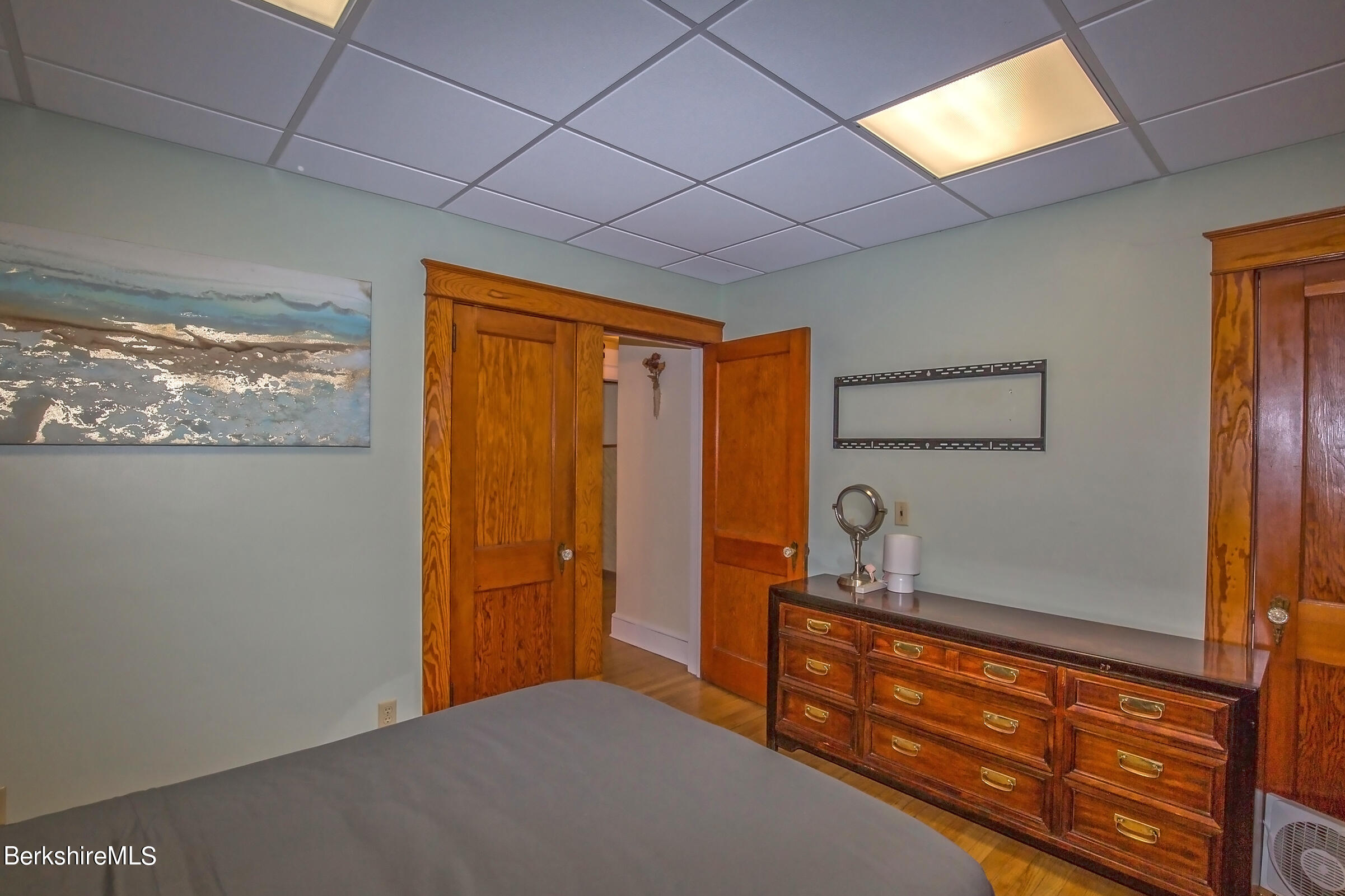 262-264 Benedict Road Pittsfield, MA 01201 - Photo 10 of 30 1st Floor Bedroom