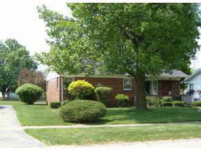 1105 Jackson Boulevard Rochester, IN 46975 - Photo 1 of 2