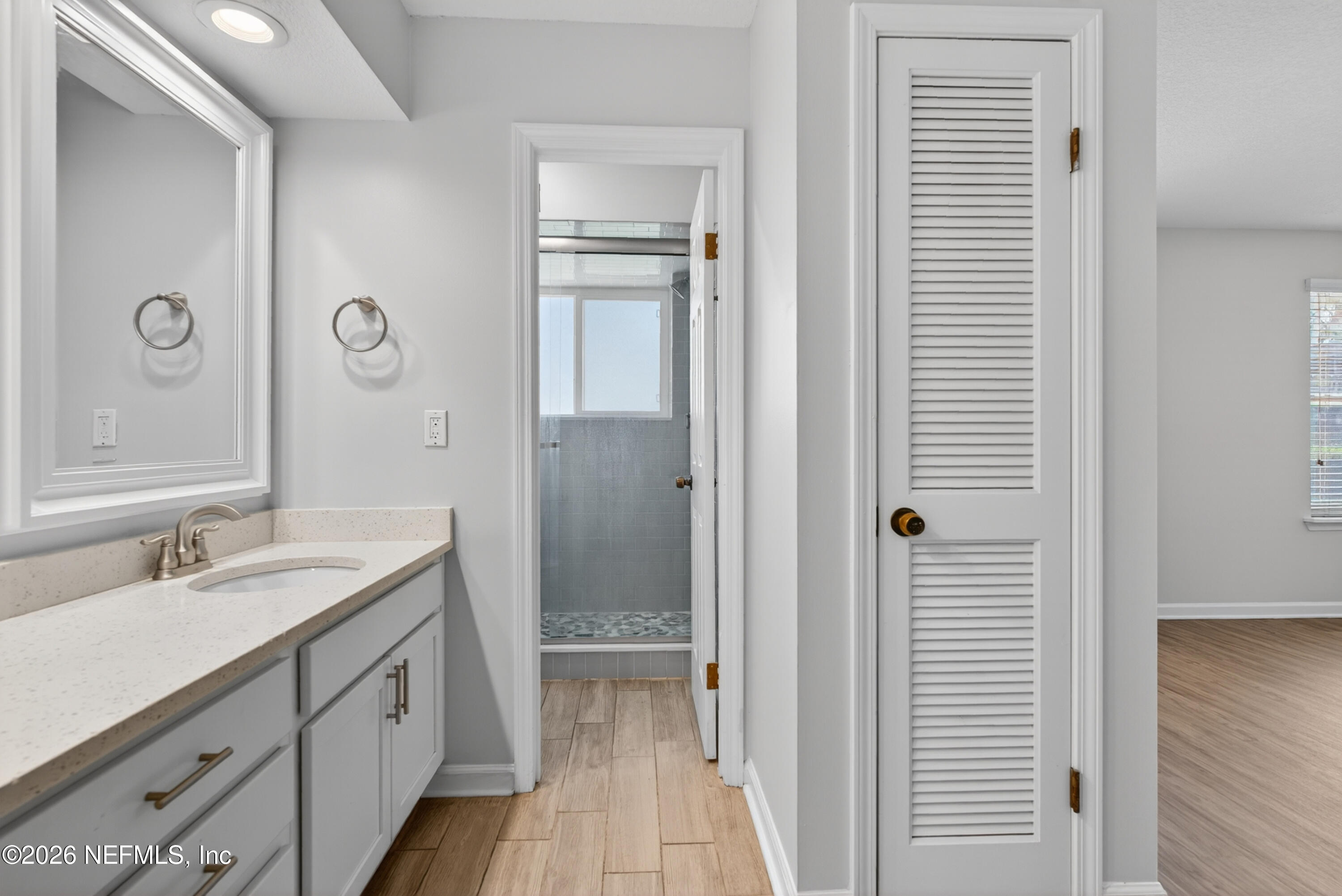 622 Valley Forge Road North Neptune Beach, FL 32266 - Photo 20 of 34 21-Primary Bathroom 2