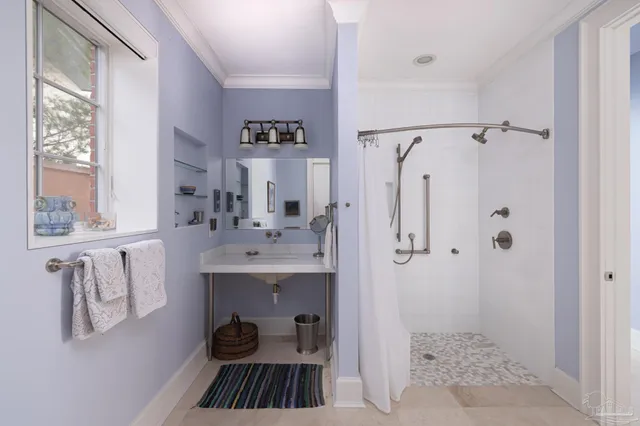 $2,399,000 | 17 Wharf Avenue, Pensacola, FL 32502