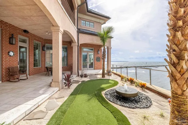$2,399,000 | 17 Wharf Avenue, Pensacola, FL 32502