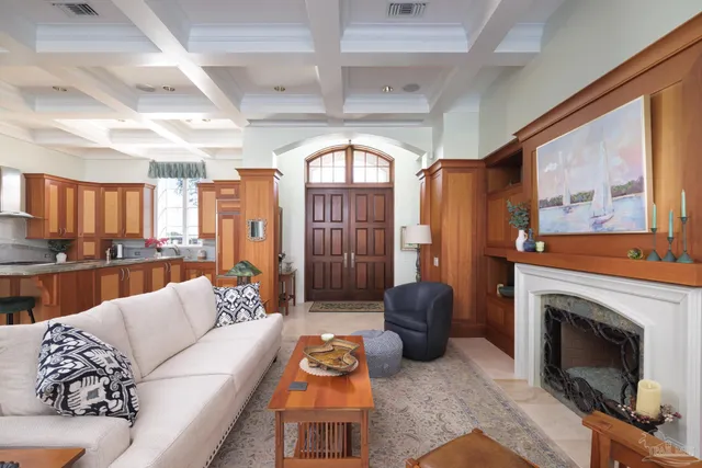 $2,399,000 | 17 Wharf Avenue, Pensacola, FL 32502