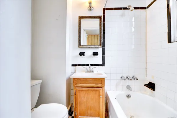 $3,500,000 | 159 Nassau Avenue | Greenpoint