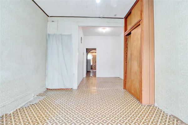 $3,500,000 | 159 Nassau Avenue | Greenpoint