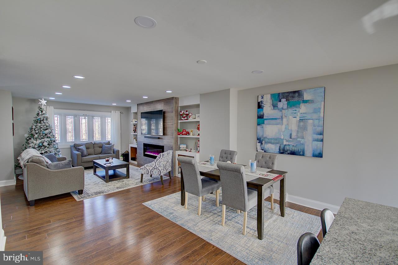 10827 Academy Road Philadelphia, PA 19154 - Photo 11 of 30