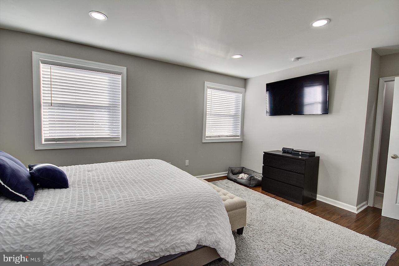 10827 Academy Road Philadelphia, PA 19154 - Photo 17 of 30