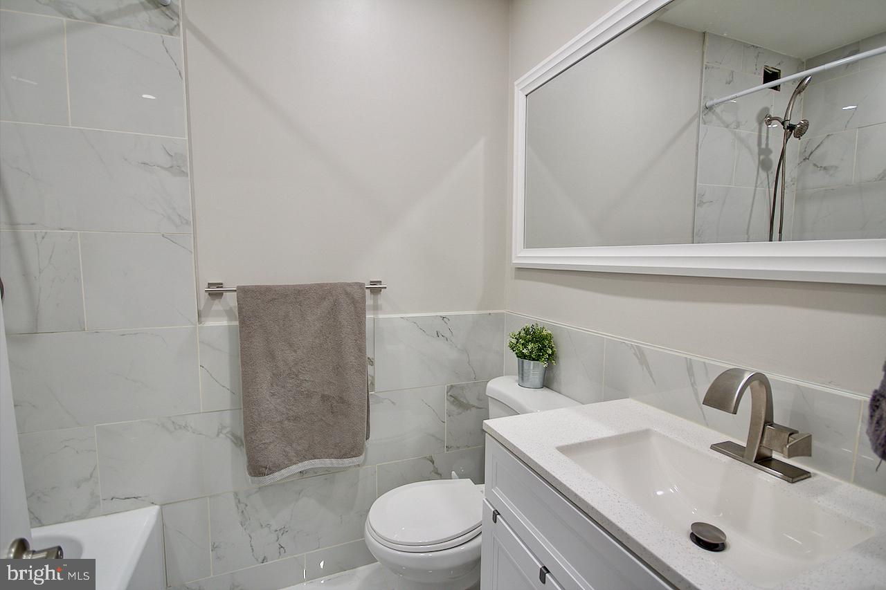 10827 Academy Road Philadelphia, PA 19154 - Photo 21 of 30