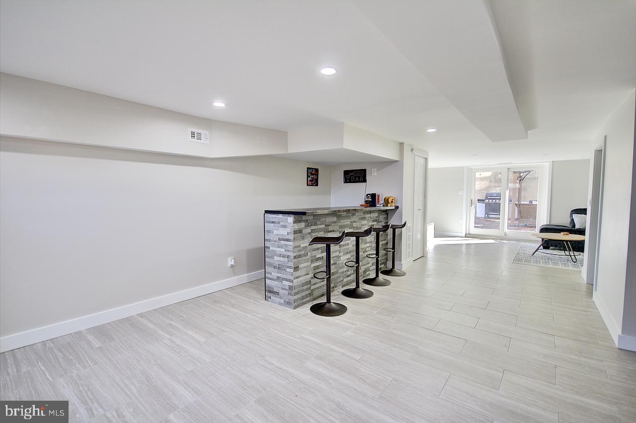 10827 Academy Road Philadelphia, PA 19154 - Photo 23 of 30