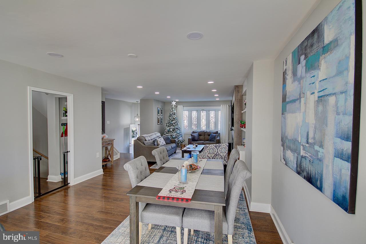 10827 Academy Road Philadelphia, PA 19154 - Photo 10 of 30
