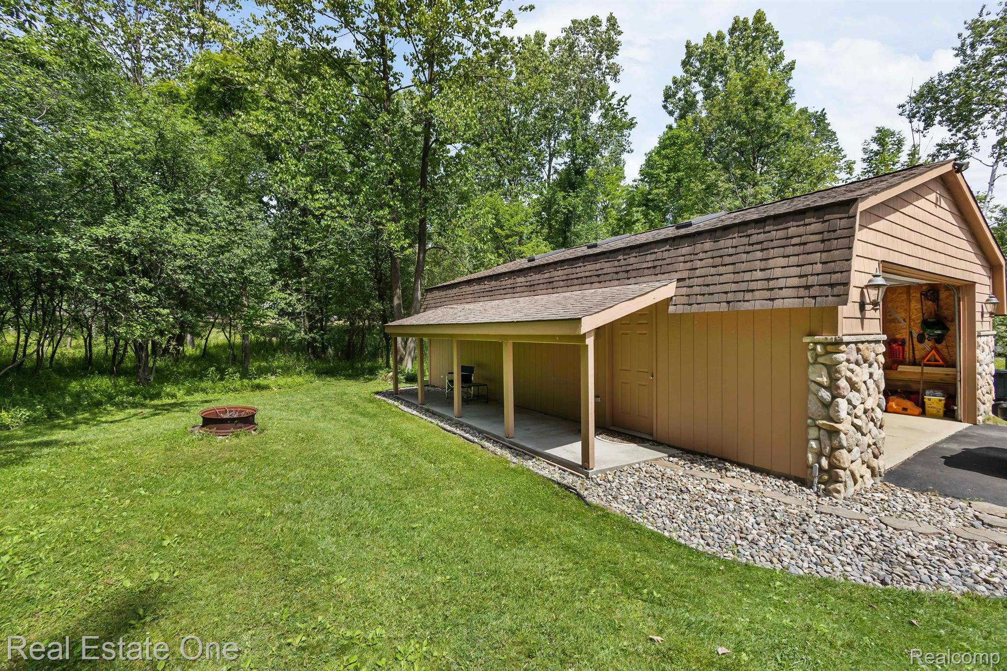 1435 North Livernois Road Rochester, MI 48306 - Photo 33 of 47 Gallery Image 33