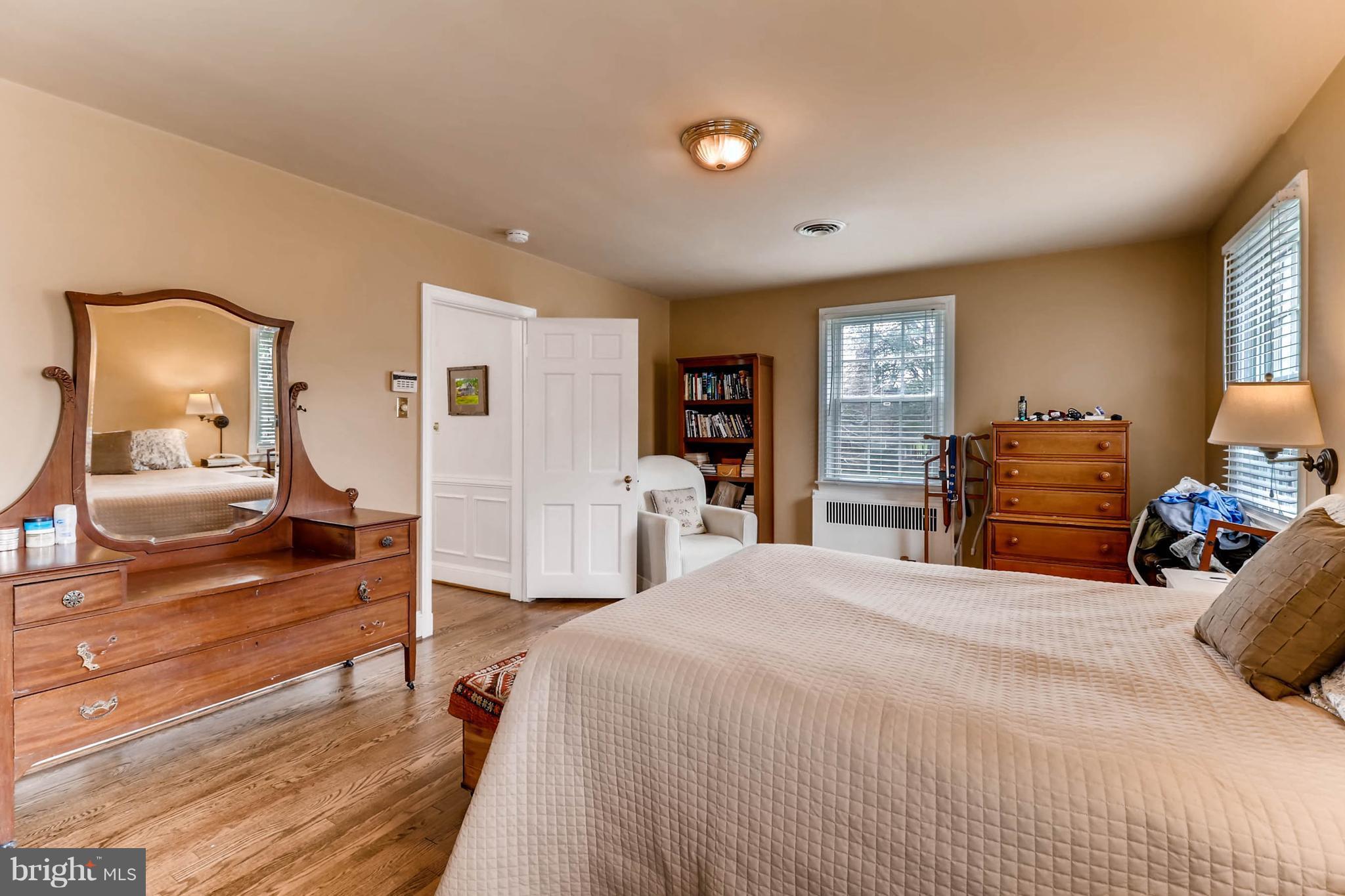 310 Wendover Road Baltimore, MD 21218 - Photo 21 of 27 Bedroom (Master)