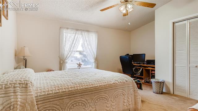 17570 Sage Crest Road Peyton, CO 80831 - Photo 17 of 25 Plenty of space for your office nook