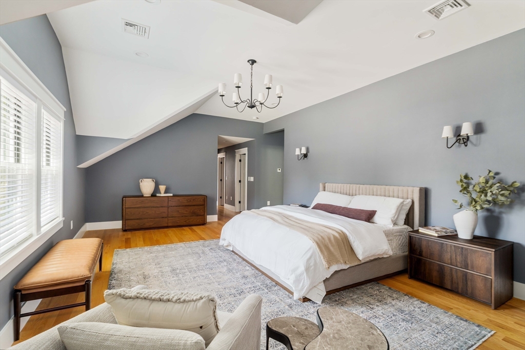 19 Cottage Street Lexington, MA 02420 - Photo 23 of 42