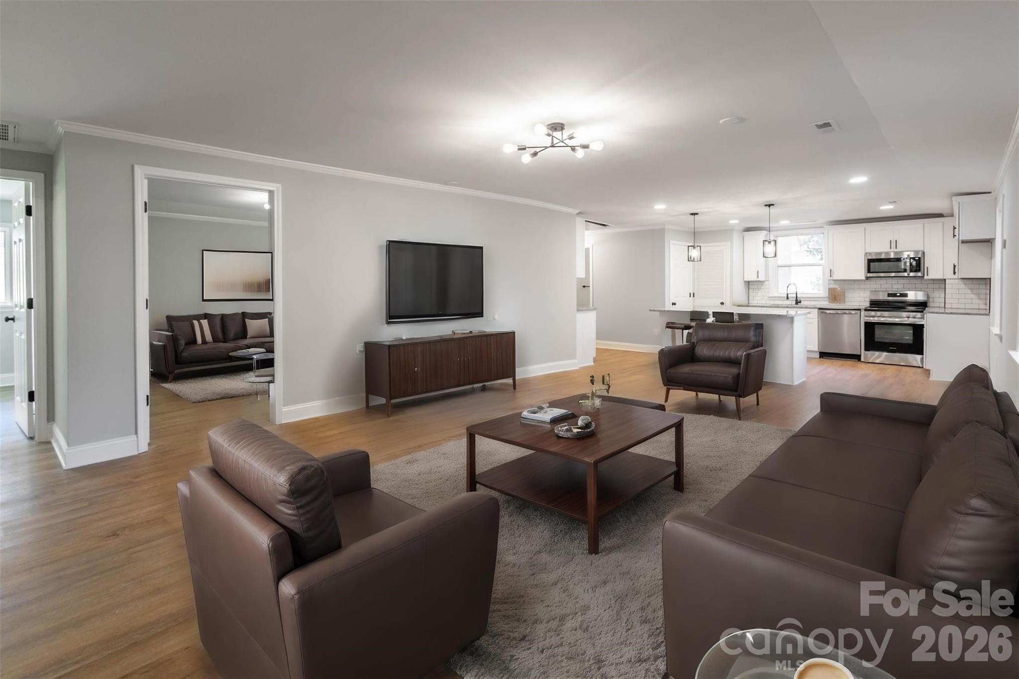 307 South Ransom Street Gastonia, NC 28052 - Photo 6 of 20