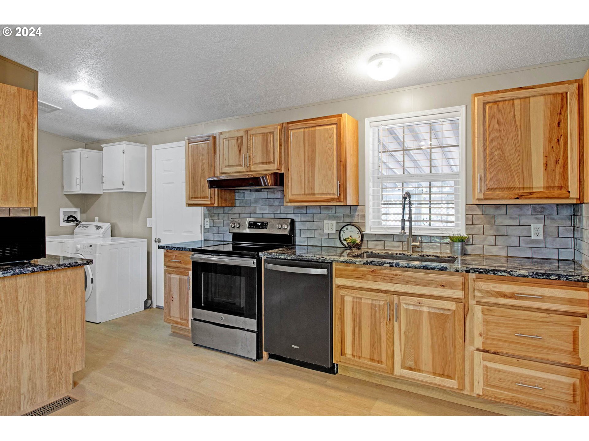 4800 Barger Drive, Unit 58 Eugene, OR 97402 - Photo 11 of 26