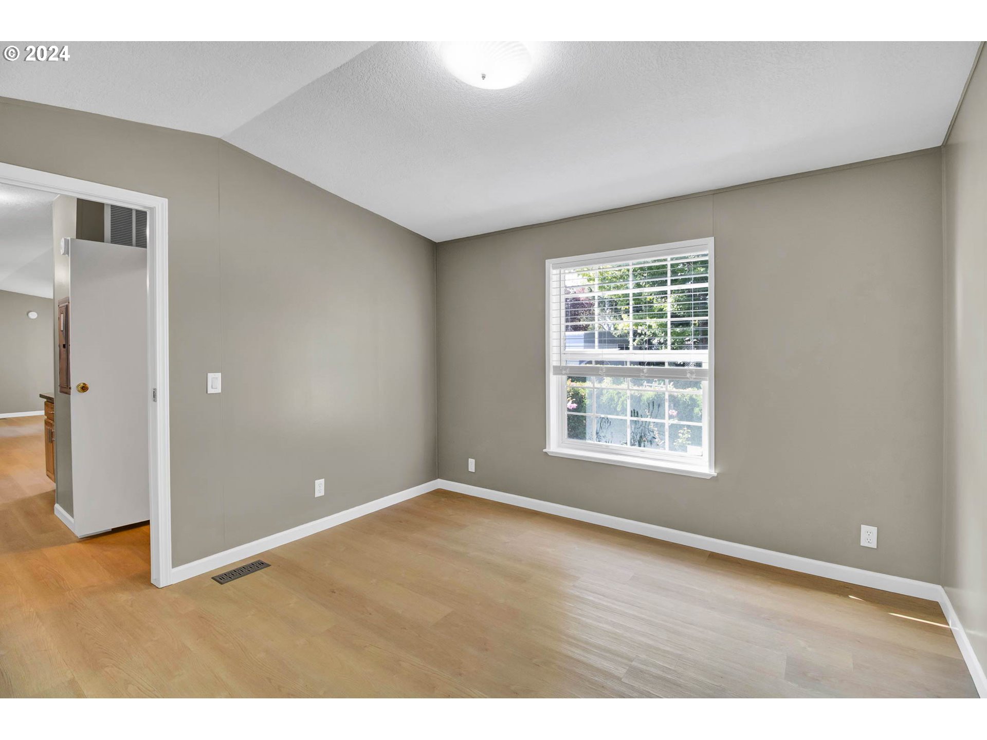 4800 Barger Drive, Unit 58 Eugene, OR 97402 - Photo 15 of 26