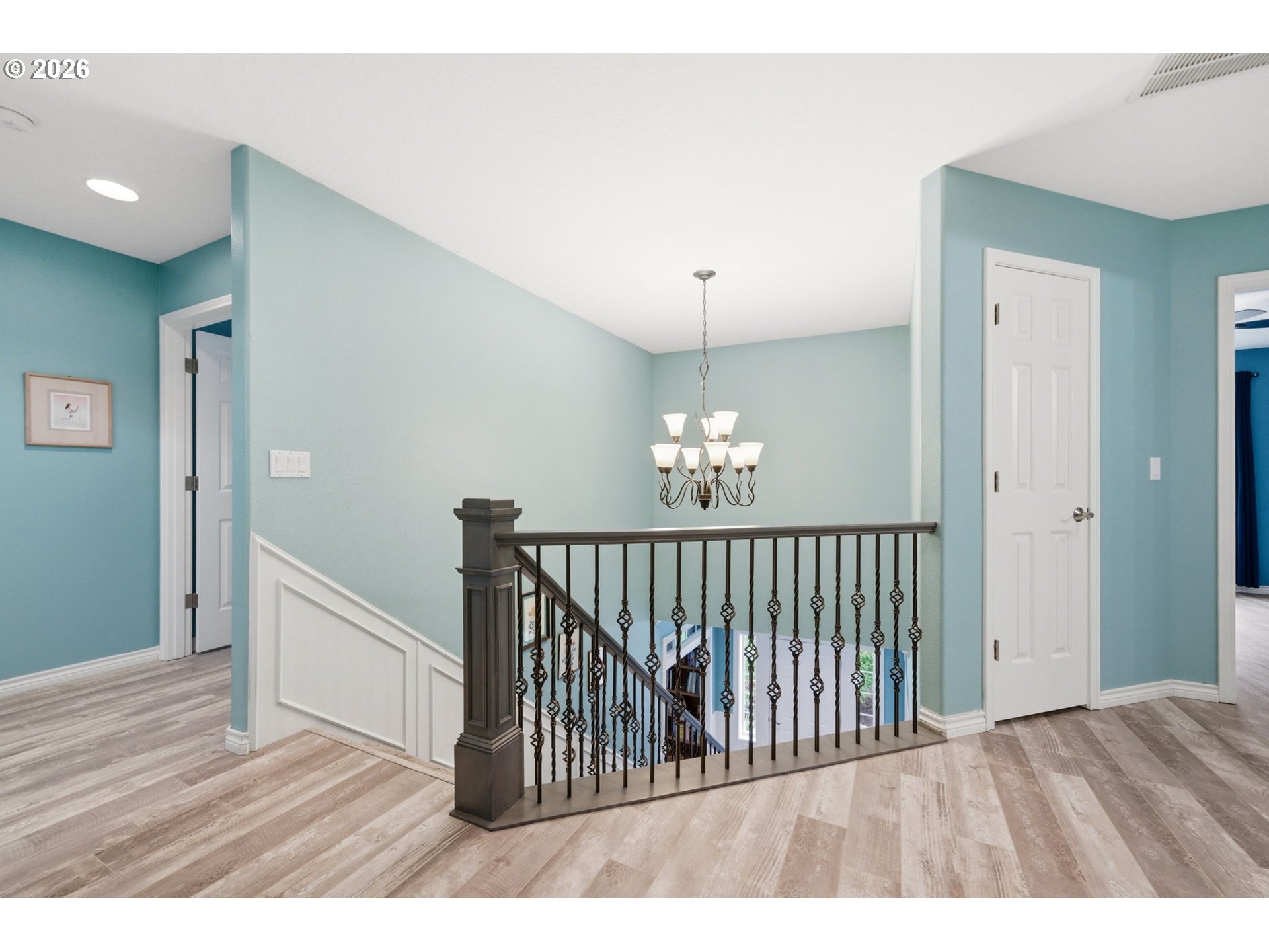 2407 Northwest 45th Avenue Camas, WA 98607 - Photo 23 of 48 Staircase
