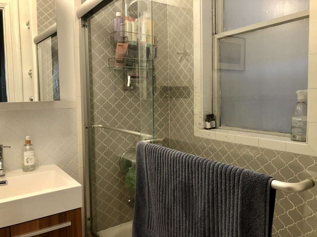 259 Beacon Street, Unit 32 Boston, MA 02116 - Photo 15 of 18