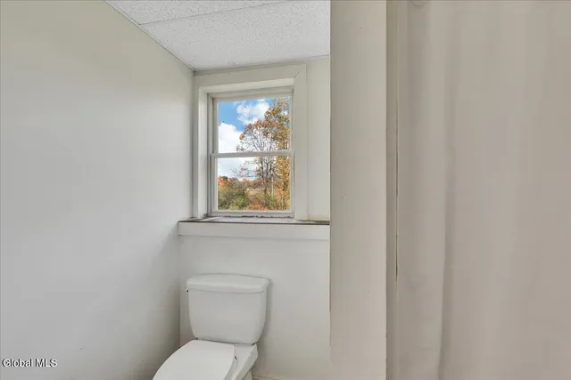 $345,000 | 42 Firehouse Road, Clermont, NY 12526