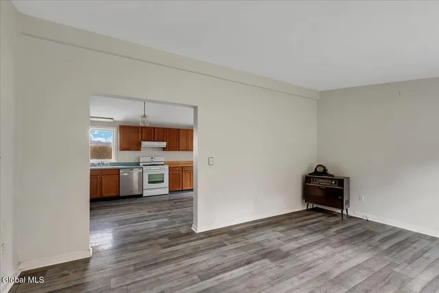 $345,000 | 42 Firehouse Road, Clermont, NY 12526