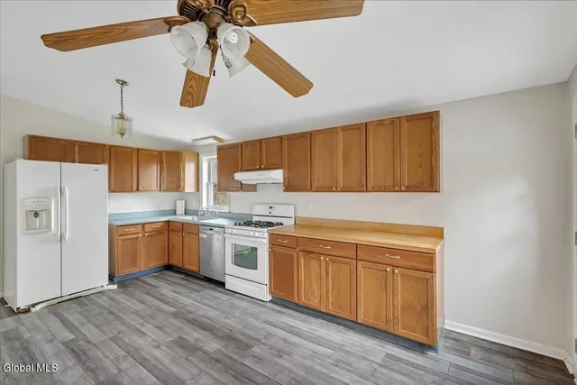 $345,000 | 42 Firehouse Road, Clermont, NY 12526