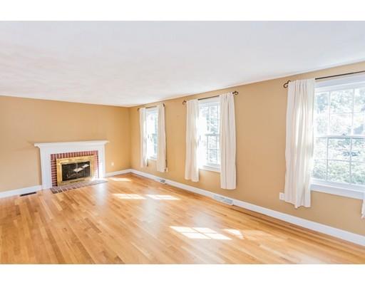 3 Pond Hill Road Amesbury, MA 01913 - Photo 4 of 28