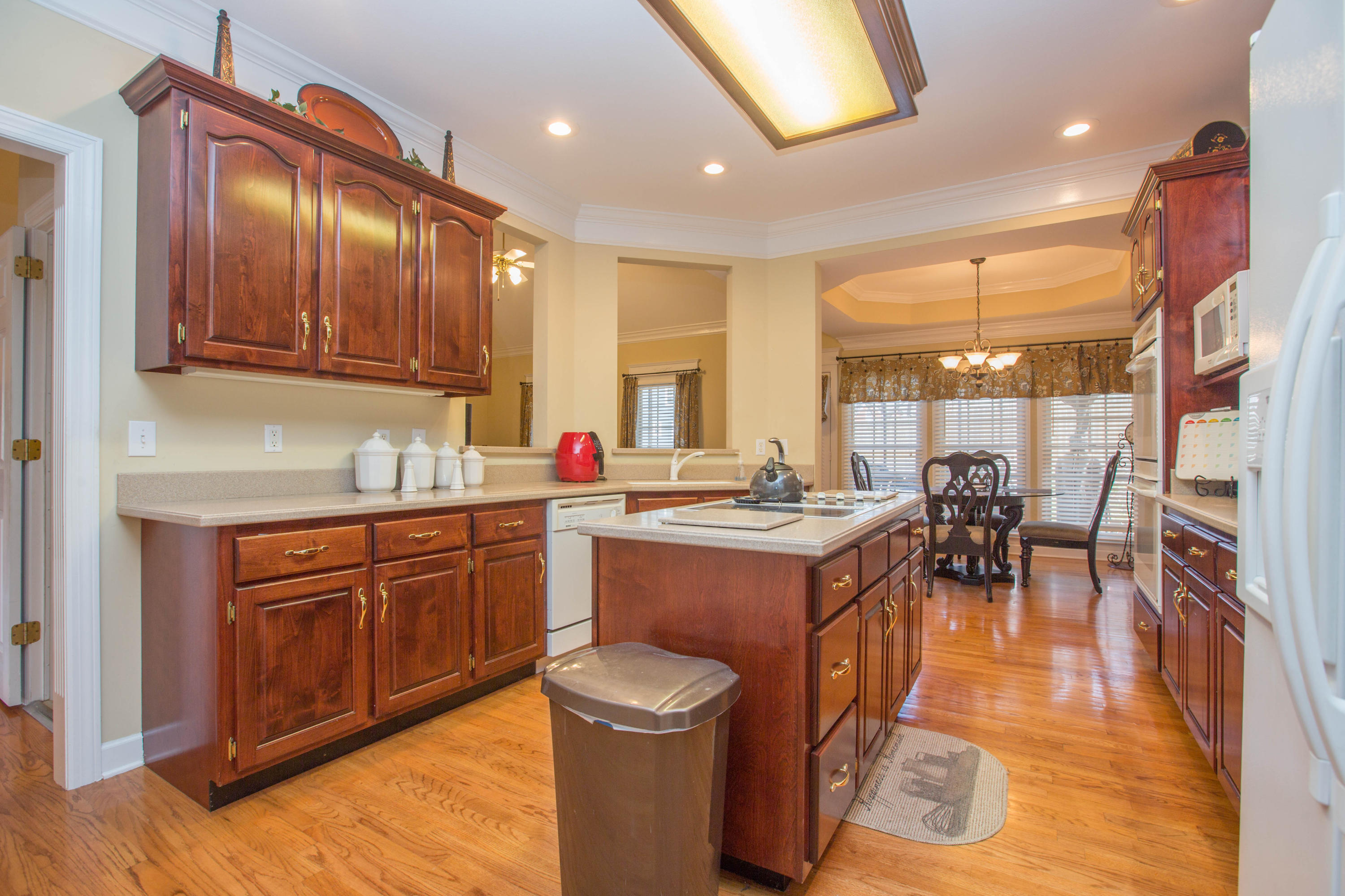 9328 Shadow Point Circle Chattanooga, TN 37421 - Photo 10 of 37 9328 Shadow Point Circle-12