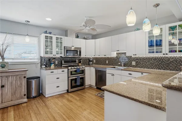 $895,000 | 11 Luau Lane, Rockport, TX 78382